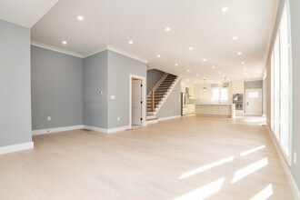 140 Otis St in Cambridge, MA - Building Photo - Building Photo