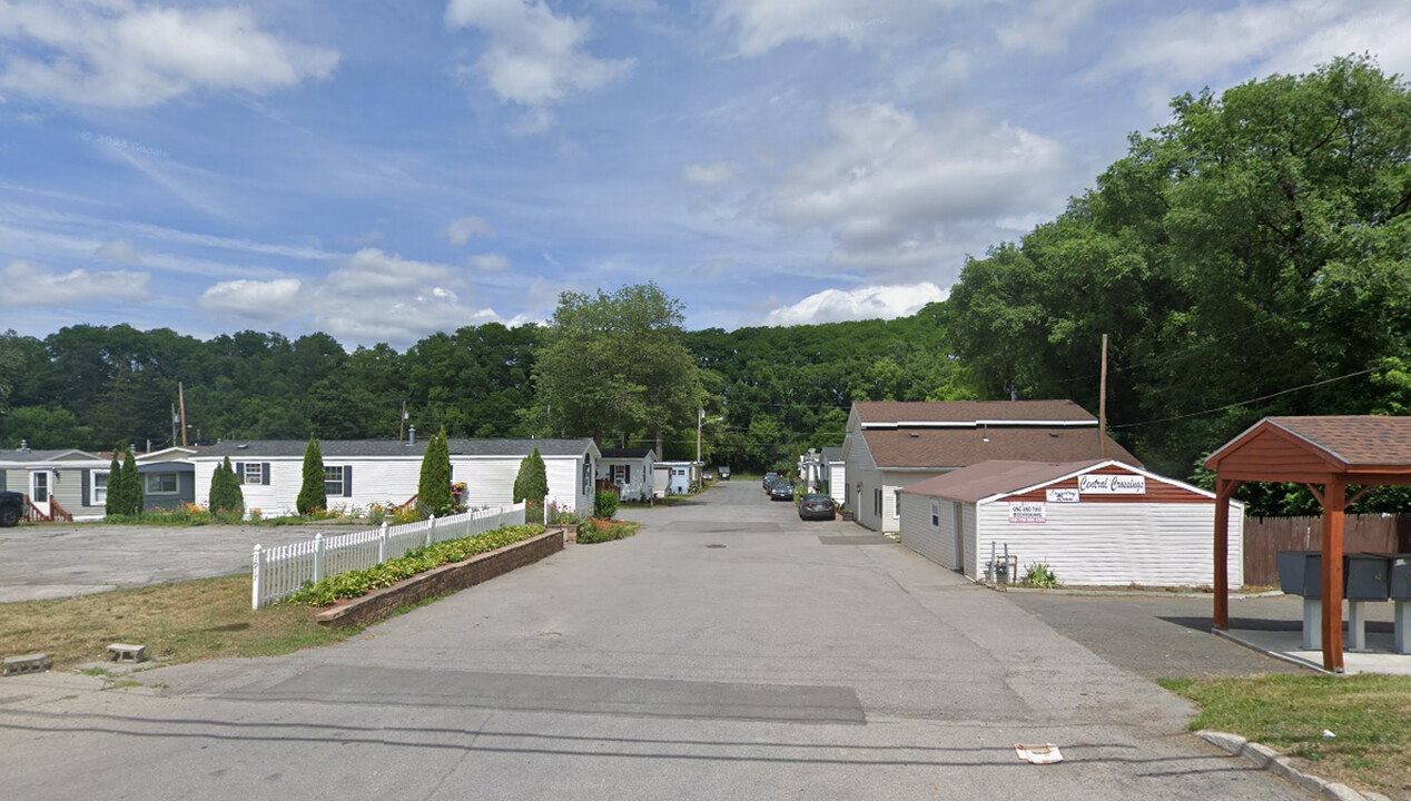 1917 Central Ave in Albany, NY - Building Photo