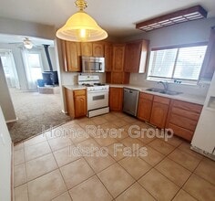 3771 E 500 Rd N in Rigby, ID - Building Photo - Building Photo