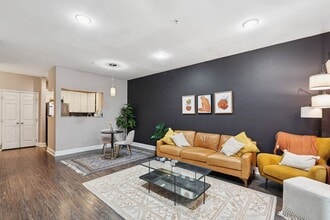 12020 Taliesin Pl in Reston, VA - Building Photo - Building Photo