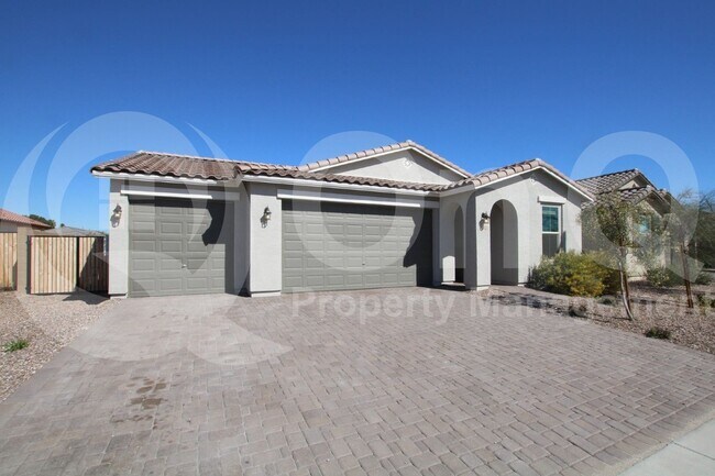property at 18032 W Elizabeth Ave