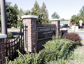 Campus Walk Apartments in Rock Hill, SC - Building Photo - Building Photo