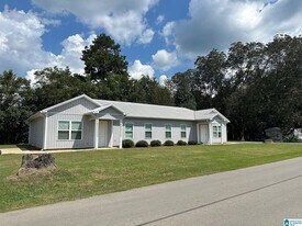 162 Crocker Rd in Odenville, AL - Building Photo
