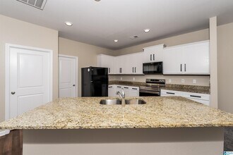 355 Farmhouse Ln N in Springville, AL - Building Photo - Building Photo