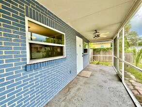 8606 N 9th St in Tampa, FL - Building Photo - Building Photo