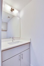 2002 E 7th St in Austin, TX - Building Photo - Building Photo