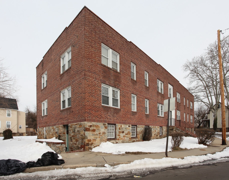 5209 Wilton Heights Ave in Baltimore, MD - Building Photo