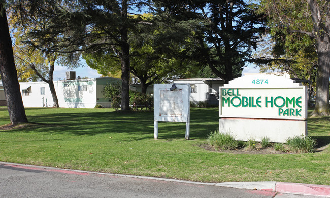 Bell Mobile Home City in Bell, CA - Building Photo - Building Photo