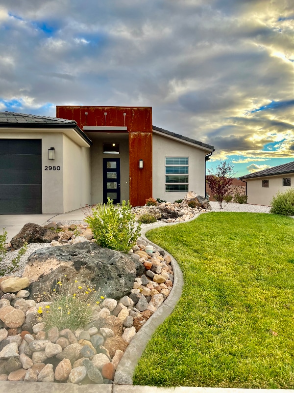 2980 E Lavatera Dr in Saint George, UT - Building Photo - Building Photo