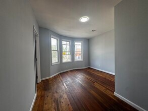 565 Ocean Ave in Jersey City, NJ - Building Photo - Building Photo
