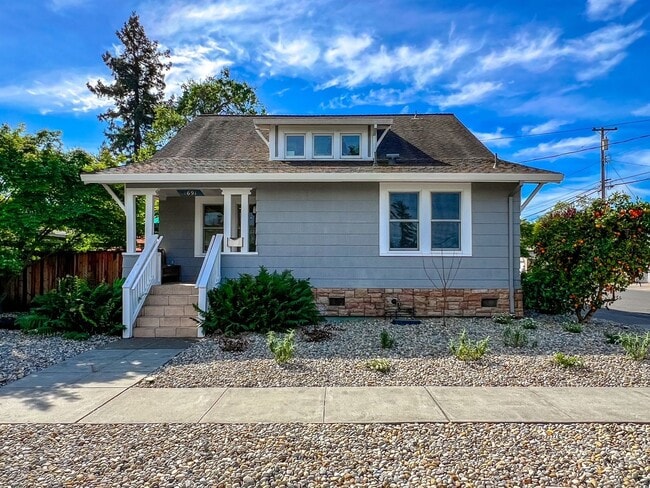 property at 1691 G St