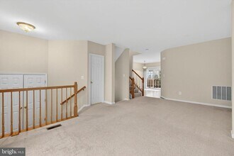 7568 Great Swan Ct in Alexandria, VA - Building Photo - Building Photo