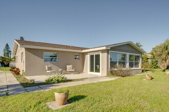 6372 Otis Rd in North Port, FL - Building Photo - Building Photo