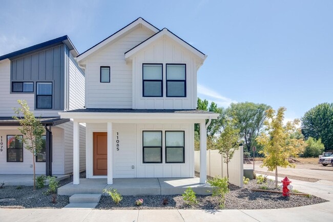 property at 1651 S Arborwood Ln