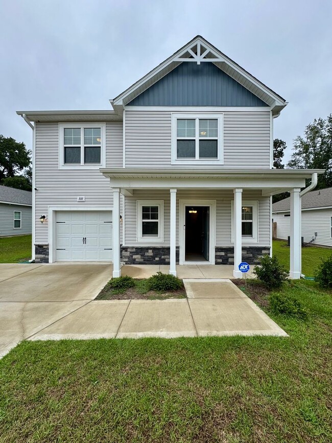 property at 808 N Jackson St