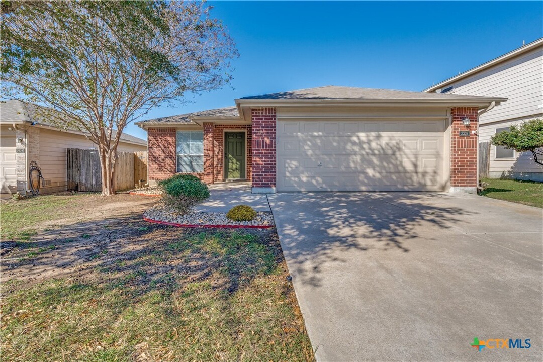 3337 Kinglet Ct in New Braunfels, TX - Foto de edificio