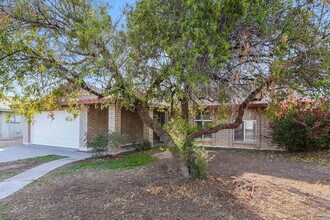 6601 W Desert Cove Ave in Glendale, AZ - Foto de edificio - Building Photo