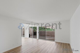675 Sharon Park Dr in Menlo Park, CA - Building Photo - Building Photo