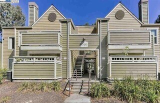 140 Reflections Dr in San Ramon, CA - Building Photo