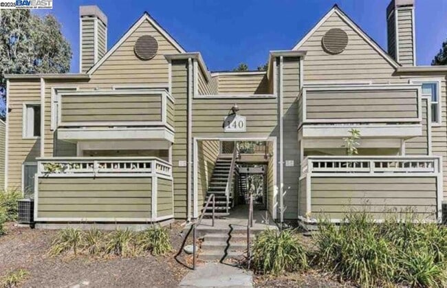 property at 140 Reflections Dr