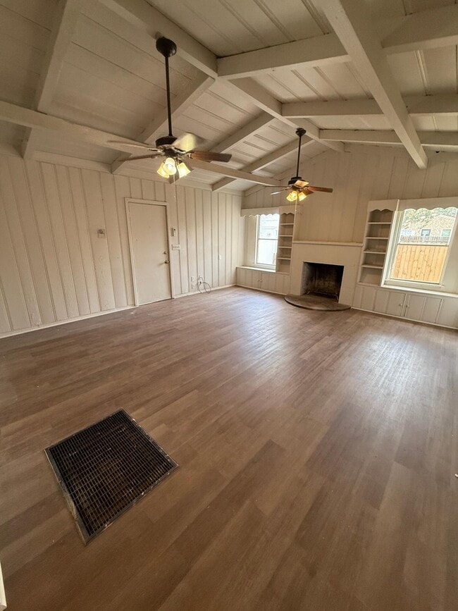 property at 1903 16th St