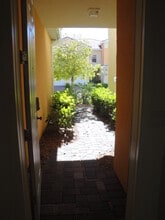 9800 Quinta Artesa Way in Ft. Myers, FL - Building Photo - Building Photo