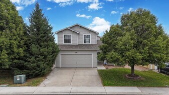 826 Glenwall Dr in Fort Collins, CO - Building Photo