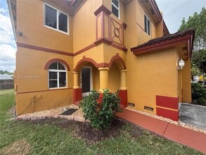 13414 SW 263rd St in Homestead, FL - Building Photo - Building Photo