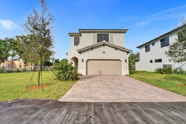 13145 Addilyn Ct in Davie, FL - Building Photo - Building Photo