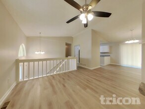 2122 Cedar Creek Ln in Lithia Springs, GA - Foto de edificio - Building Photo