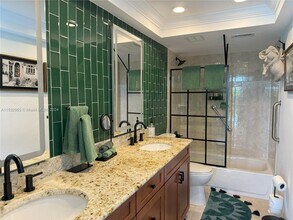 1681 SW 55th Ave-Unit -0 in Plantation, FL - Building Photo - Building Photo