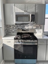 233 21st St, Unit 2 in Irvington, NJ - Foto de edificio - Building Photo