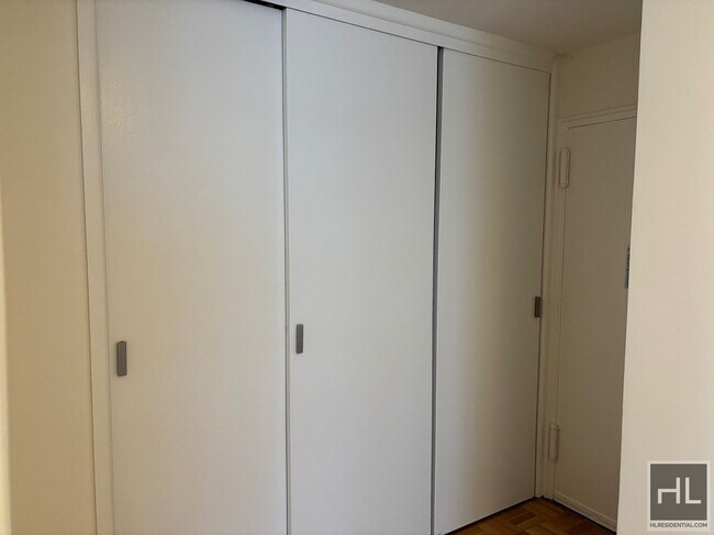 East 79th Street in New York, NY - Building Photo - Building Photo