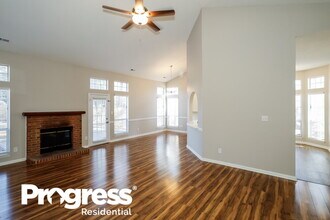 2518 Bushy Pine Ct in Charlotte, NC - Foto de edificio - Building Photo