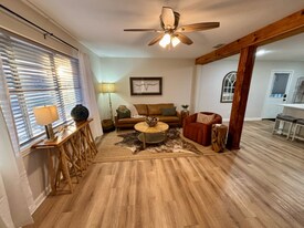 1528 E Devine St in Tyler, TX - Building Photo