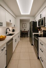 7809 NW 67th Ave in Tamarac, FL - Building Photo - Building Photo