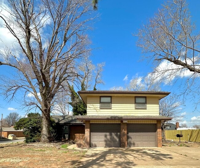 1801 E Davis Ave in Weatherford, OK - Building Photo - Building Photo