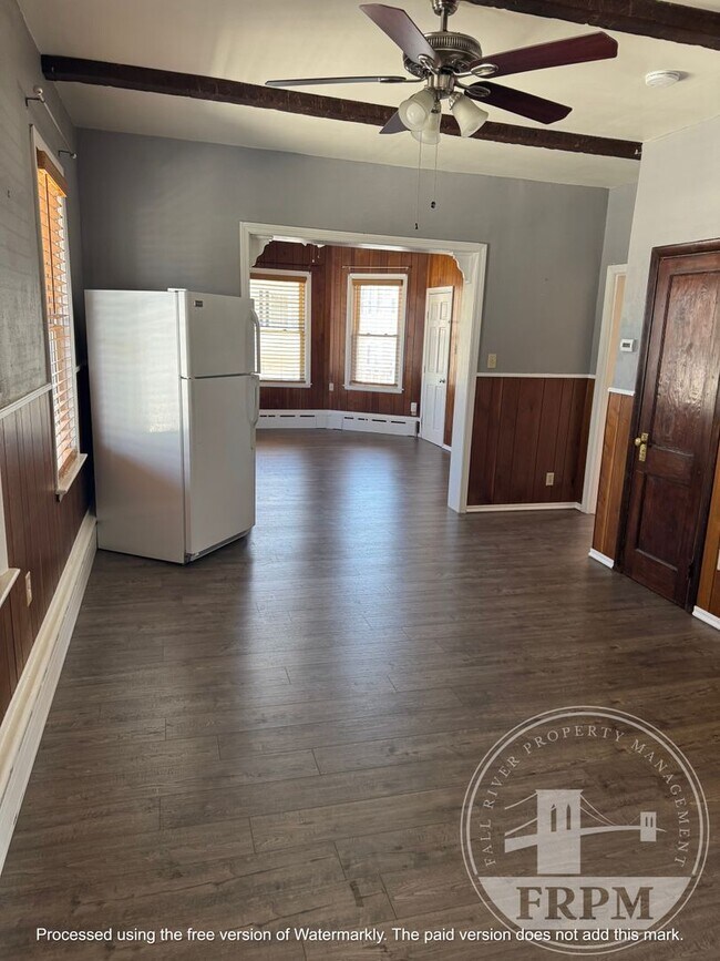 463-465-465 Sawyer St in New Bedford, MA - Building Photo - Building Photo