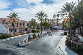 Morgyn Ridge in Las Vegas, NV - Building Photo - Building Photo