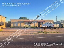 461 W 16th Ave in Apache Junction, AZ - Building Photo