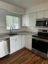 1865 Simpson Ave in Reno, NV - Foto de edificio - Building Photo