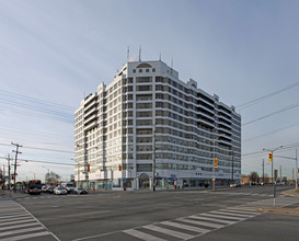 Aldebrain Tower in Toronto, ON - Building Photo - Building Photo