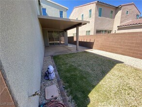 2274 Brandwood Way, Unit 04-4835 Walnut Peak in Henderson, NV - Building Photo - Building Photo