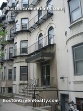 32 Westland Ave-Unit -15 in Boston, MA - Building Photo - Building Photo