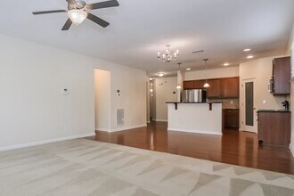 21 Wensley Ct in Clayton, NC - Foto de edificio - Building Photo