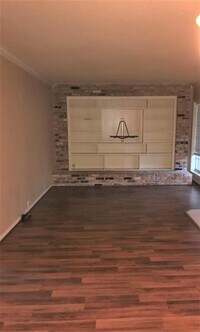 2503 McCue Rd photo'