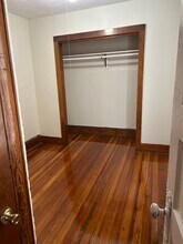 448 Dickinson St in Springfield, MA - Building Photo - Building Photo