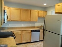 2221 Dickens Terrace