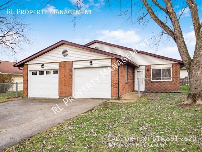 property at 2743 Charles Dr