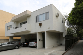 Blenty Ave in Los Angeles, CA - Building Photo - Building Photo